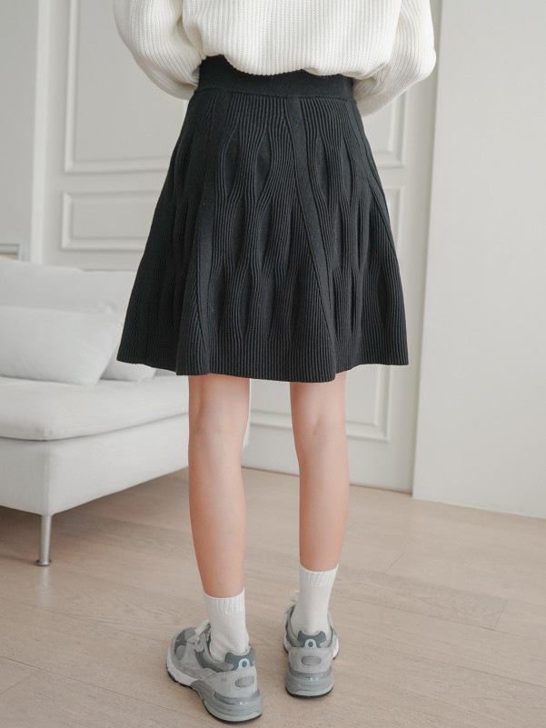 Solid Ribbed Knit Skirt