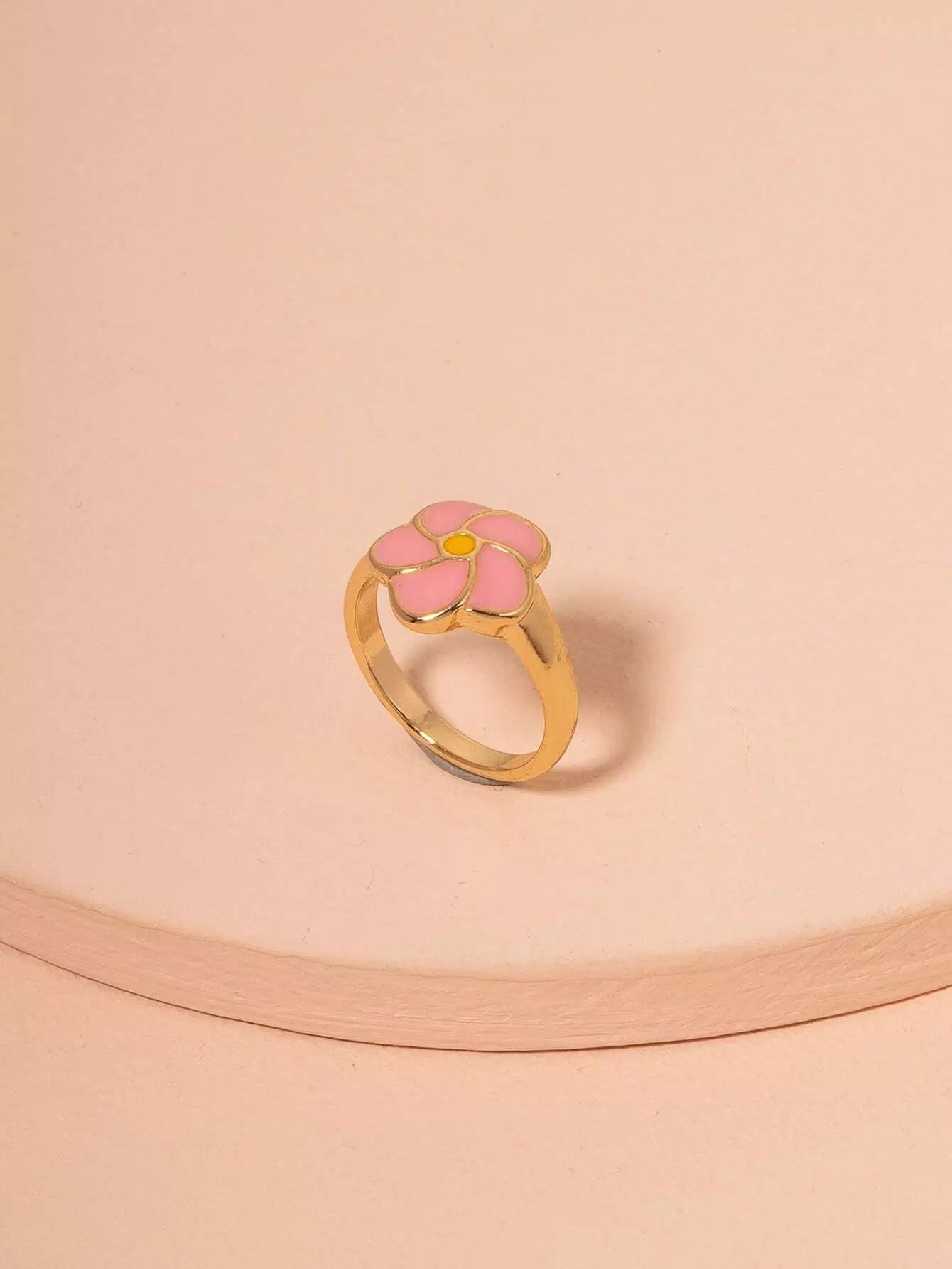 Flower Decor Ring – Beisat - Main Image