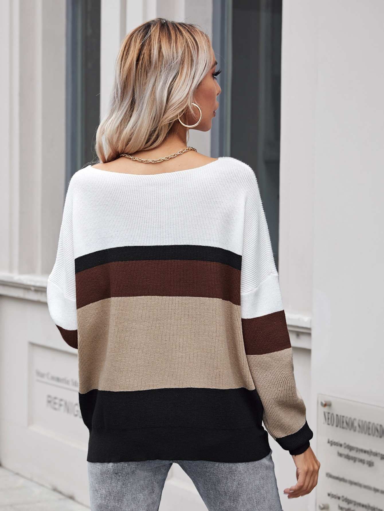 Scoop Neck Drop Shoulder Colorblock Sweater Beisat